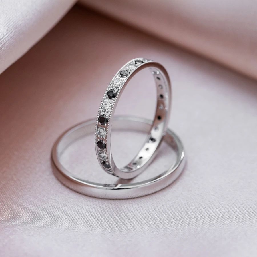 White gold wedding bands, diamond ring (3)